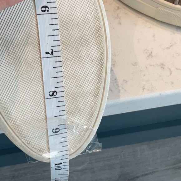 Kennel & Schmenger Trainer Hidden Wedge Sneaker with decorative buckle - Picture 9 of 10